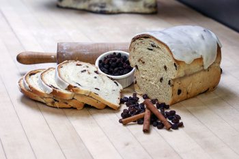 Zehnder's Cinnamon Raisin Bread