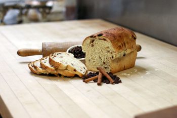Raisin Cinnamon Bread - Image 4